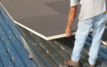 benefits of insulating Knotty Corner flat roofing