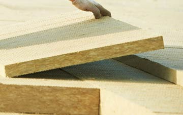 measuring Knotty Corner tapered insulation